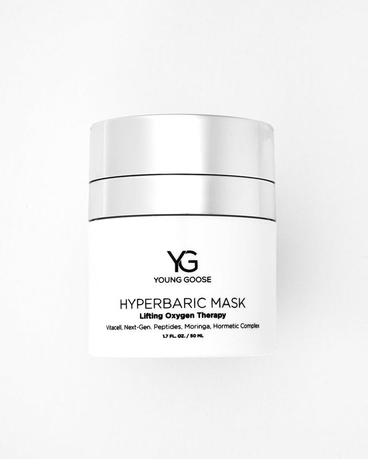 Young Goose Hyperbaric Mask Lifting Oxygen Therapy in a white jar with silver lid
